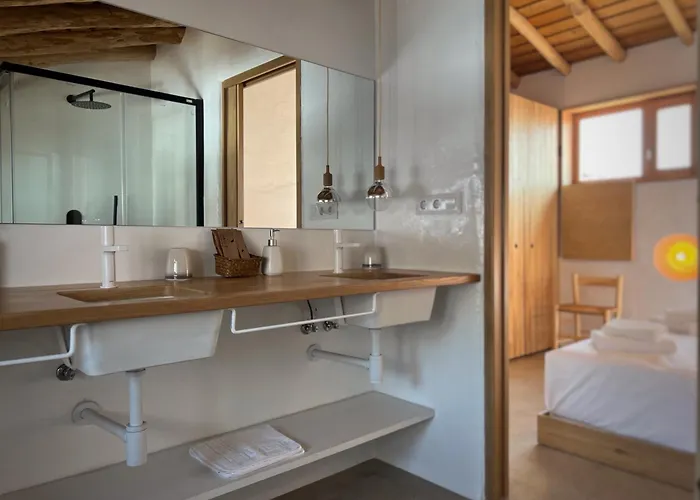 Garabata Villanueva De La Vera